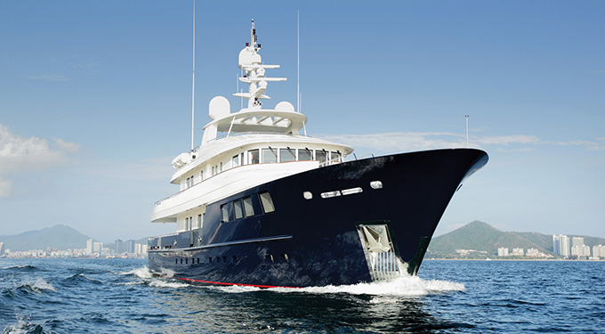 Vripack - yacht design - Ocean's Seven - portfolio item - 01