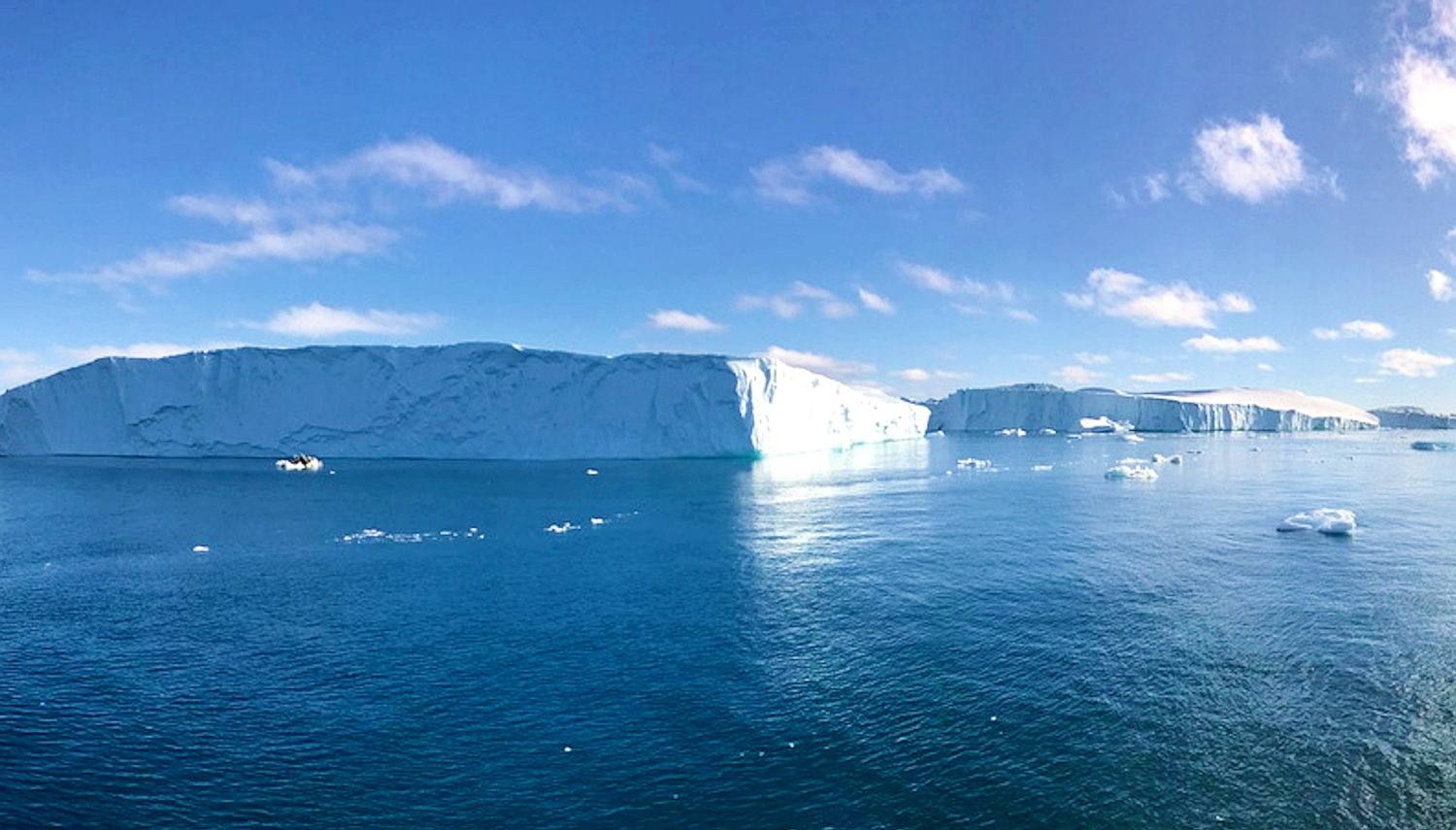 Vripack - Pioneer Journey - North America - Northwest Passage - Greenland - impressive nature - Icebergs