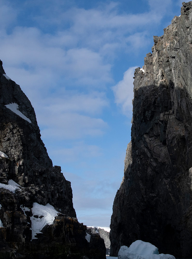 Vripack - Yacht Design - Gayle Force - Antarctica - Wildlife spotting - Nature photography - Journey of a Lifetime - Captain Scott