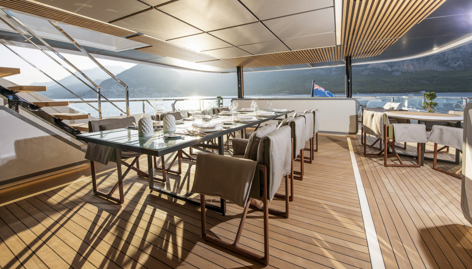 Al Waab – 55m superyacht – Exterior Design – Dining area - Aft – Vripack Design – Award winning